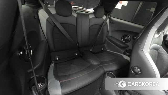 Mini Cooper S id 4754805 из Кореи 18