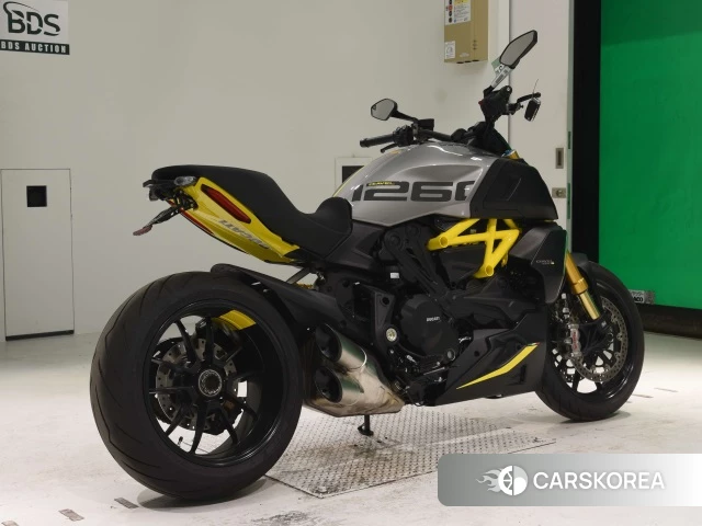 Проданный Ducati DIAVEL 1260 S 2022 из Японии, фото 2