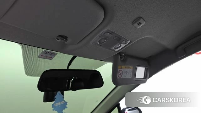 Toyota Prius C id 4402561 из Кореи 18