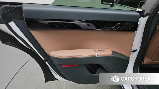 Hyundai Grandeur Hybrid (GN7) id 4695841 из Кореи 18