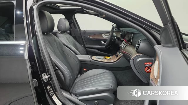 Mercedes-Benz E-Class W213 id 4534234 из Кореи 18
