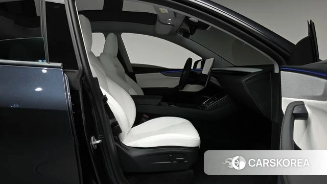 Tesla Model Y id 4691171 из Кореи 18