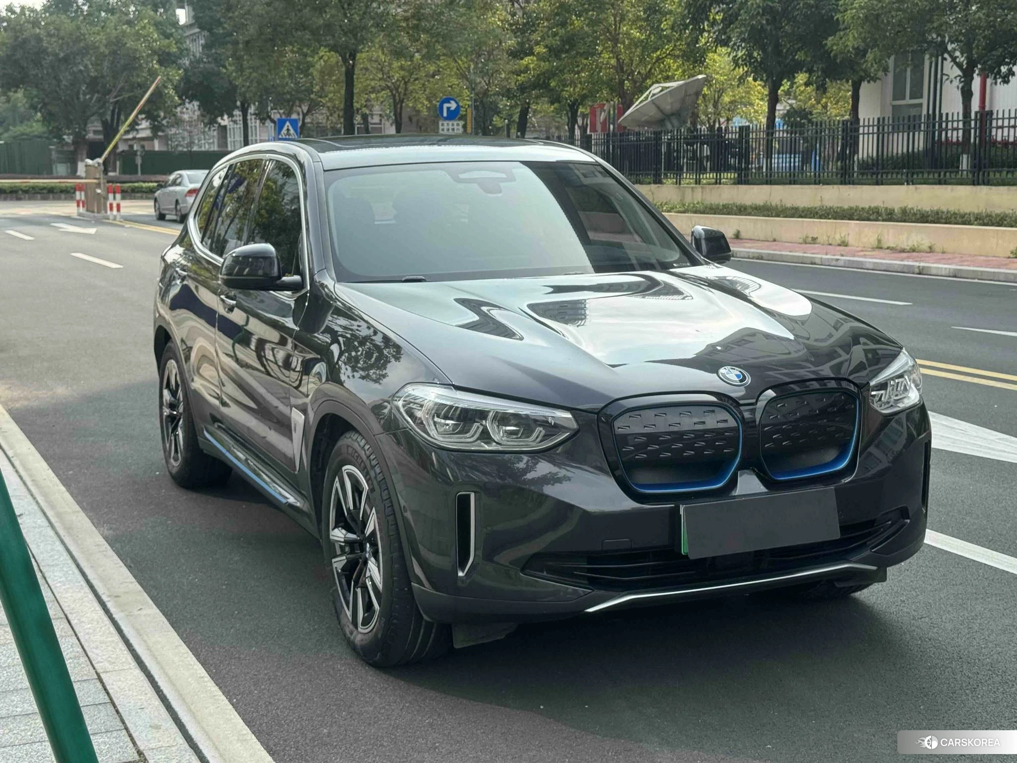 BMW iX3 id 4420995 из Китая 18