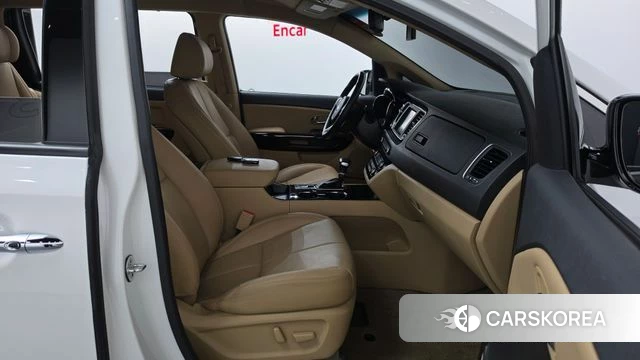 Kia The New Carnival id 4658064 из Кореи 18