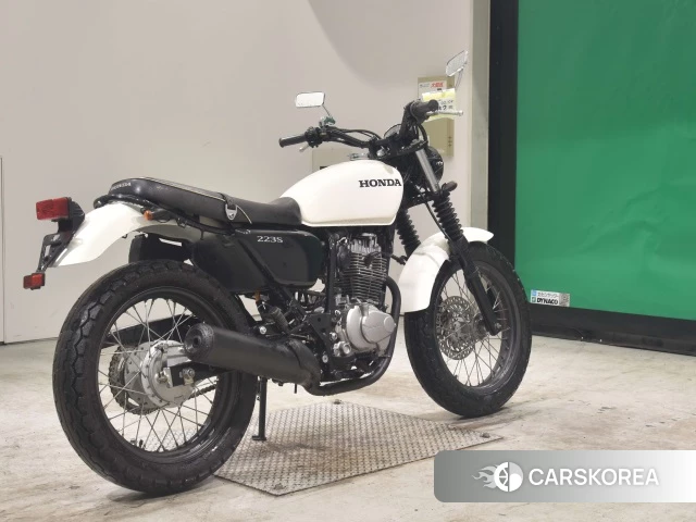 Проданный Honda CB223S 2014 из Японии
