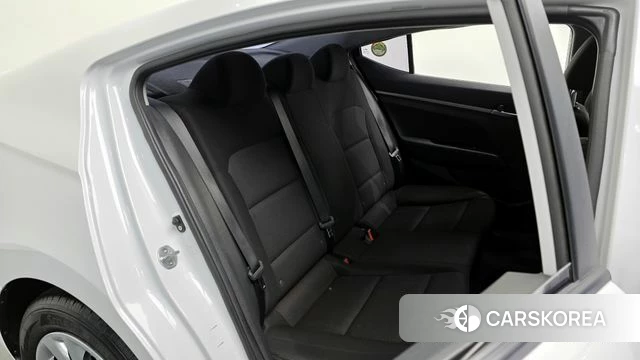 Hyundai The New Avante AD id 4363268 из Кореи 18