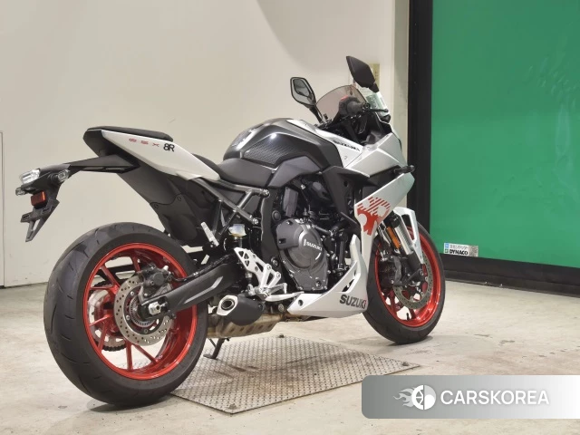 Проданный Suzuki GSX-8R 2024 из Японии, фото 2
