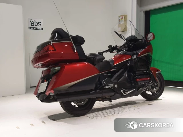 Проданный Honda GL1800 SE 2015 из Японии, фото 2