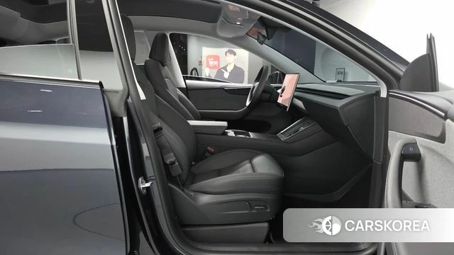 Tesla Model Y id 4279515 из Кореи 18