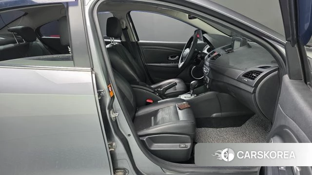 Renault Korea (Samsung) SM3 Z.E. id 4471700 из Кореи 18