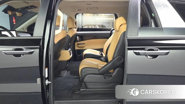 Kia Carnival 4th generation id 4230419 из Кореи 18