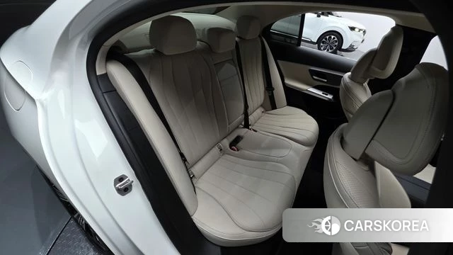 Mercedes-Benz E-Class W214 id 4640160 из Кореи 18