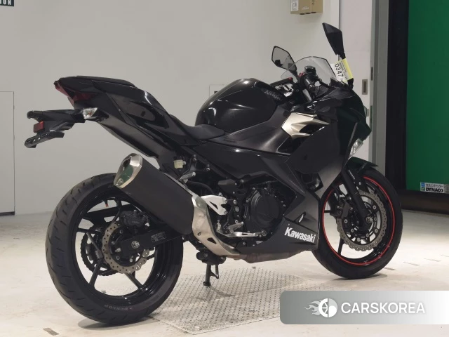 Проданный Kawasaki NINJA 400 2018 из Японии