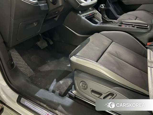 Audi Q3 id 4399744 из Китая 18
