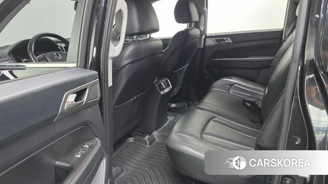 Ssangyong Rexton Sports id 4698921 из Кореи 18