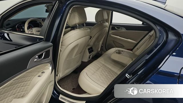 Genesis G70 id 4638161 из Кореи 18