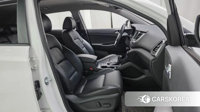 Hyundai All New Tucson id 4568681 из Кореи 18
