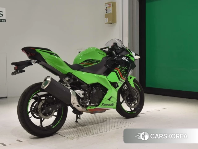 Проданный Kawasaki NINJA 400 2022 из Японии, фото 2