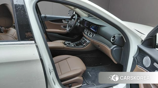 Mercedes-Benz E-Class W213 id 4568196 из Кореи 18