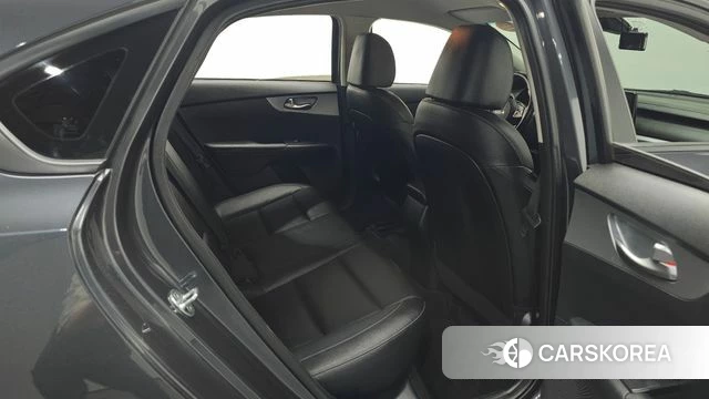 Kia The New K3 2nd generation id 4942926 из Кореи 18