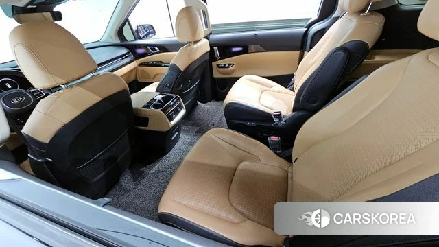 Kia Carnival 4th generation id 4416108 из Кореи 18