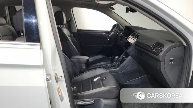 Volkswagen Tiguan Allspace id 4284060 из Кореи 18