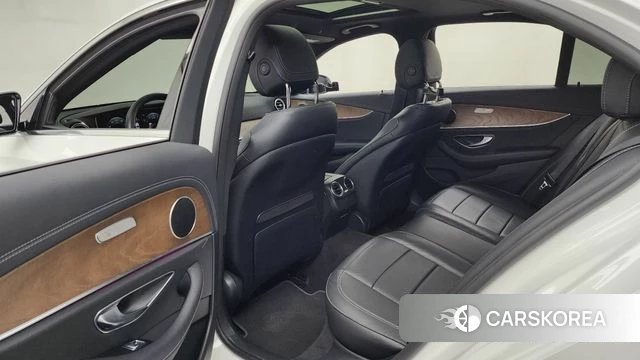 Mercedes-Benz E-Class W213 id 4458058 из Кореи 18