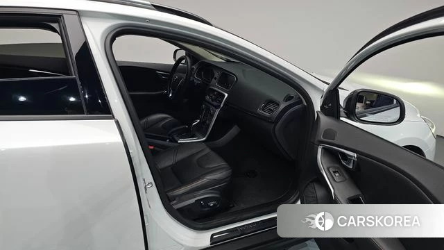 Volvo V40 Cross-Country id 4285387 из Кореи 18