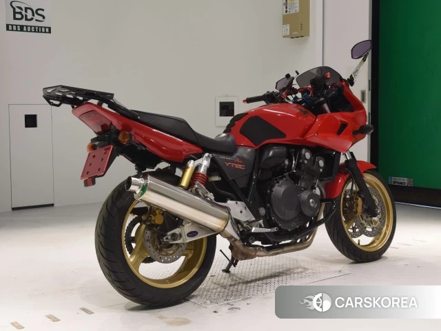 Проданный Honda CB400SF BOLDOR 2012 из Японии, фото 2