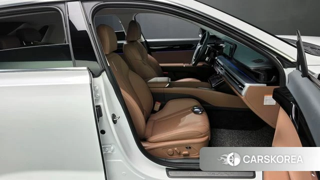 Hyundai Grandeur Hybrid (GN7) id 4421501 из Кореи 18