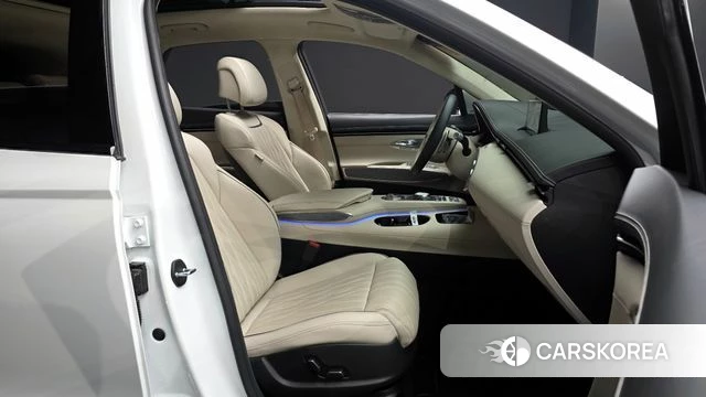 Genesis GV70 id 4186153 из Кореи 18