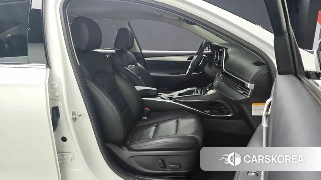 Hyundai The New Grandeur IG Hybrid id 4550705 из Кореи 18
