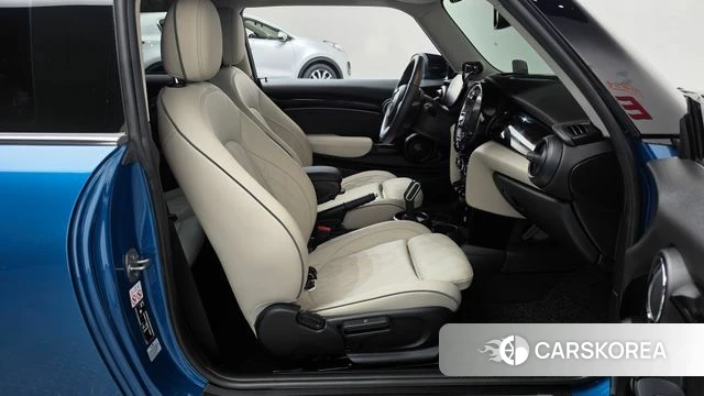 Mini Cooper S id 4792932 из Кореи 18