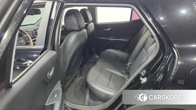 Kia Stonic id 4658236 из Кореи 18