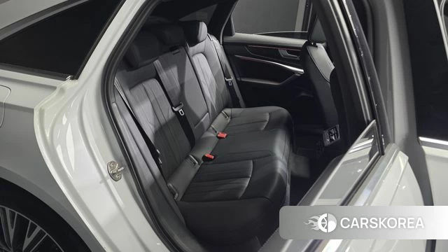 Audi A6 (C8) id 4354961 из Кореи 18