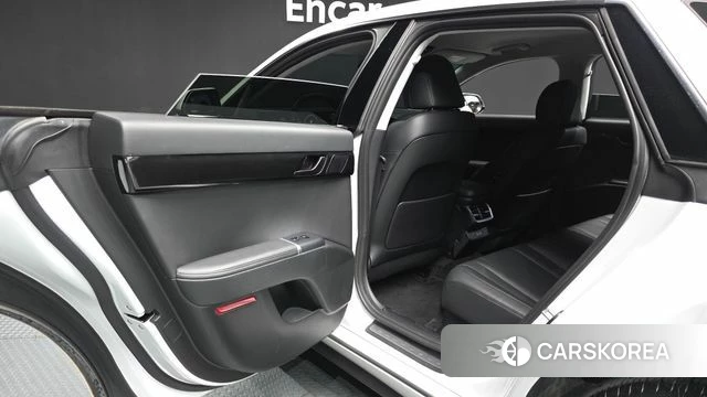 Hyundai Grandeur (GN7) id 4863678 из Кореи 18