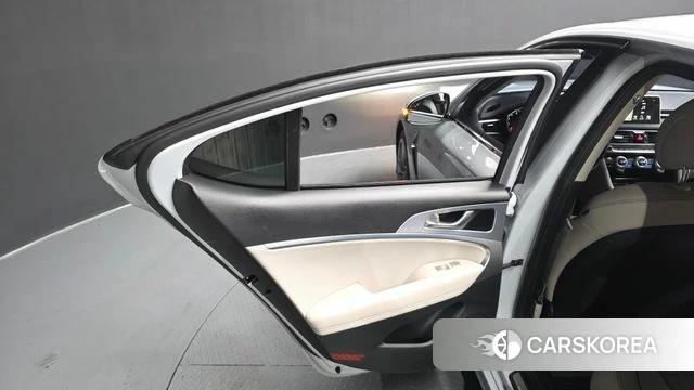 Genesis G70 id 4755164 из Кореи 18