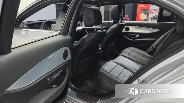 Mercedes-Benz E-Class W213 id 4551396 из Кореи 18
