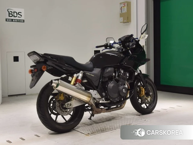 Проданный Honda CB400SF BOLDOR 2014 из Японии, фото 2