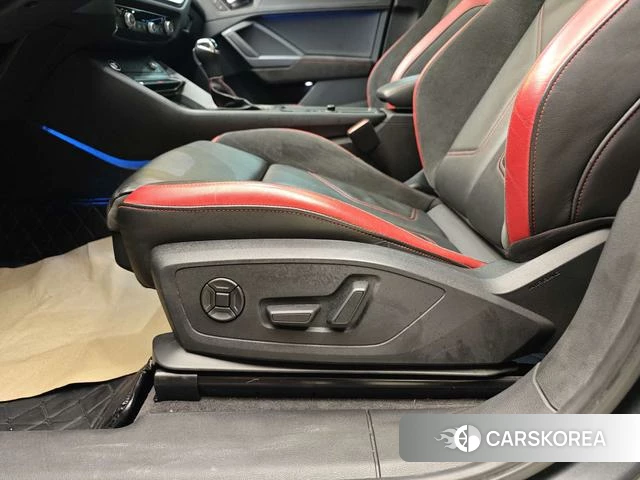 Audi Q3 Sportback id 4353803 из Китая 18