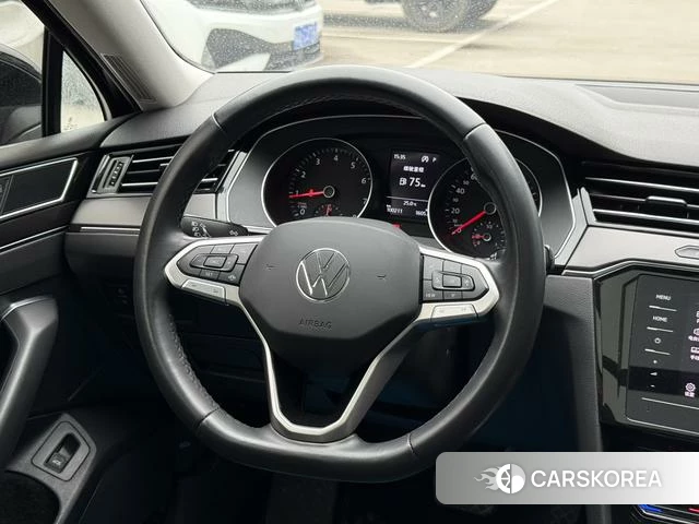 Volkswagen Magotan id 4394135 из Китая 18