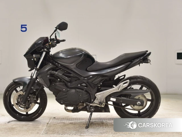 Suzuki GLADIUS 400 ABS id 4192908 из Японии 18