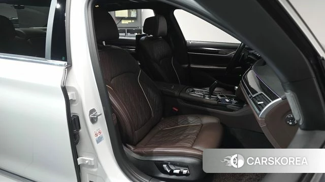 BMW 7 Series (G11) id 4502090 из Кореи 18