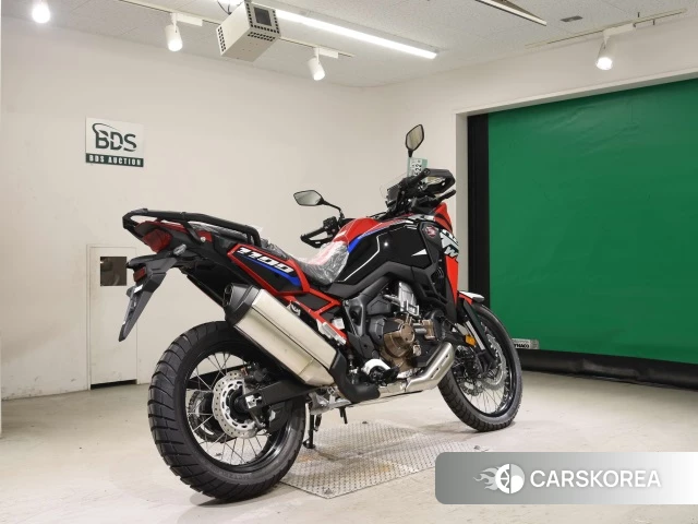 Проданный Honda CRF1100L AFRICA TWIN DCT 2024 из Японии, фото 2