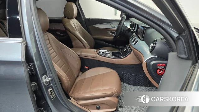 Mercedes-Benz E-Class W213 id 4604658 из Кореи 18