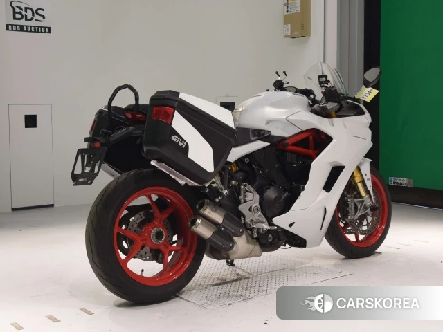Проданный Ducati SUPERSPORT S 2017 из Японии, фото 2