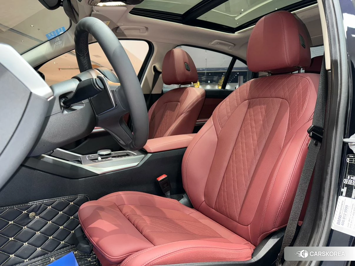 BMW 3 series id 4479233 из Китая 18