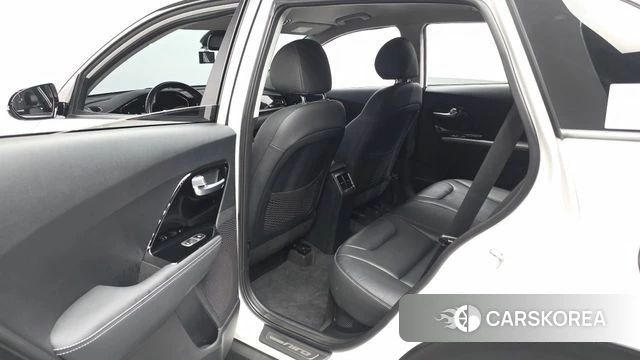 Kia The New Niro id 4662303 из Кореи 18