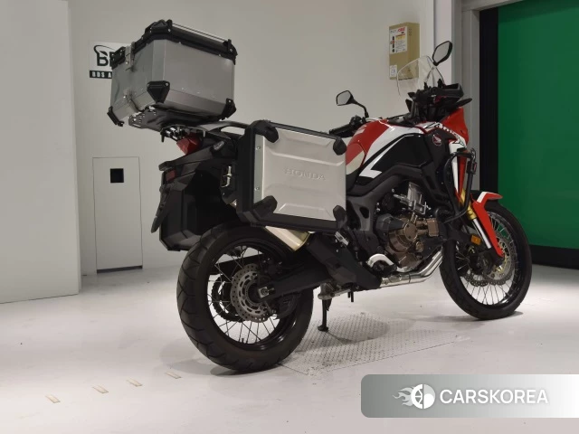 Проданный Honda CRF1000L AFRICA TWIN 2020 из Японии, фото 2