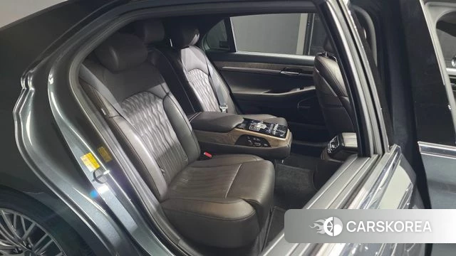 Genesis G90 id 4224538 из Кореи 18